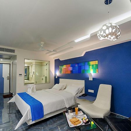 Hotel Vijay Elanza Kojambuttúr Kültér fotó