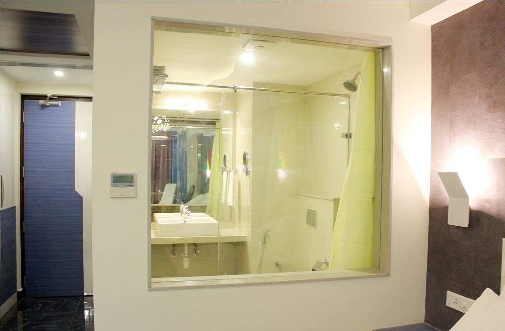 Hotel Vijay Elanza Kojambuttúr Kültér fotó